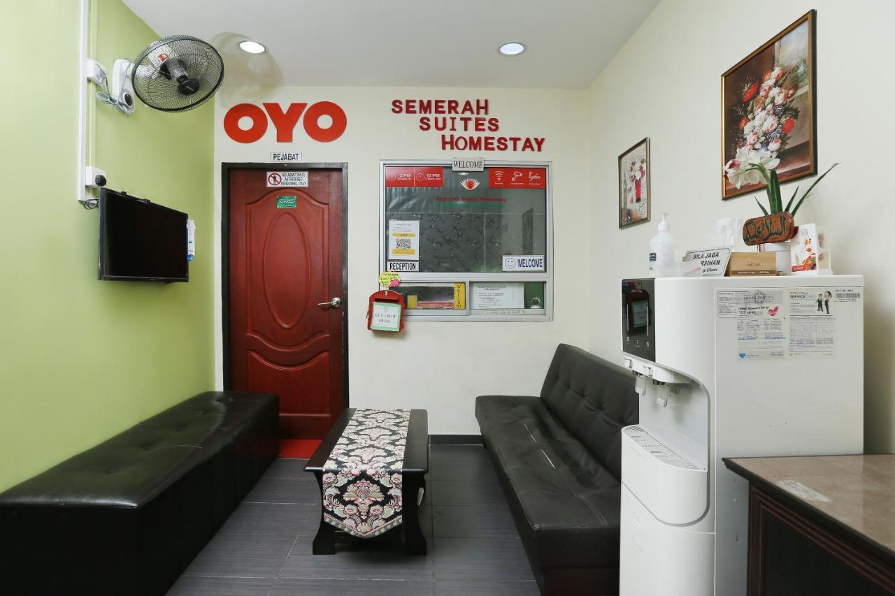 Oyo 89902 Semerah Suites Homestay Pontian Pontian Kecil Exterior photo
